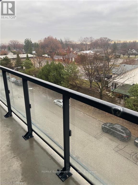B519 - 1119 Cooke Boulevard, Burlington, Ontario  L7T 0C7 - Photo 12 - W12439916