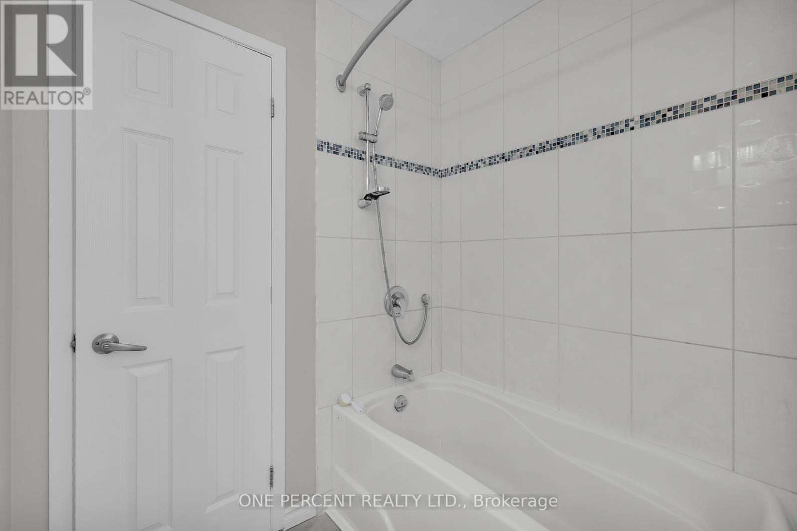 28 Chickasaw Crescent, Ottawa, Ontario  K2M 1M4 - Photo 20 - X12439832