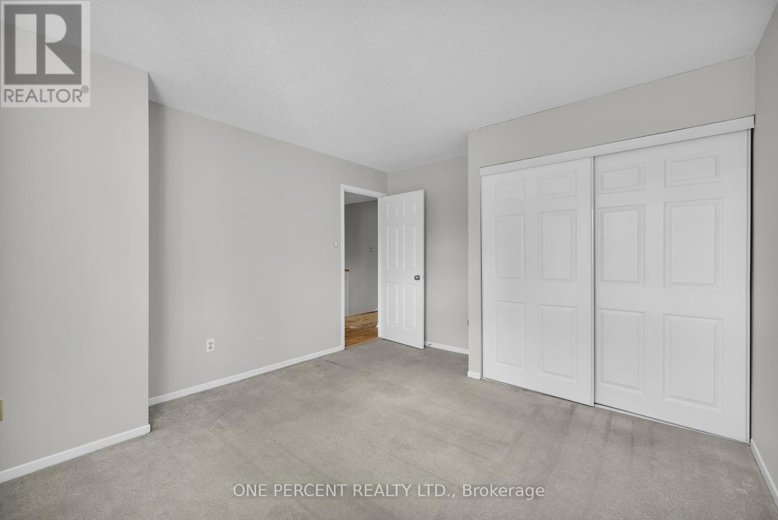 28 Chickasaw Crescent, Ottawa, Ontario  K2M 1M4 - Photo 23 - X12439832