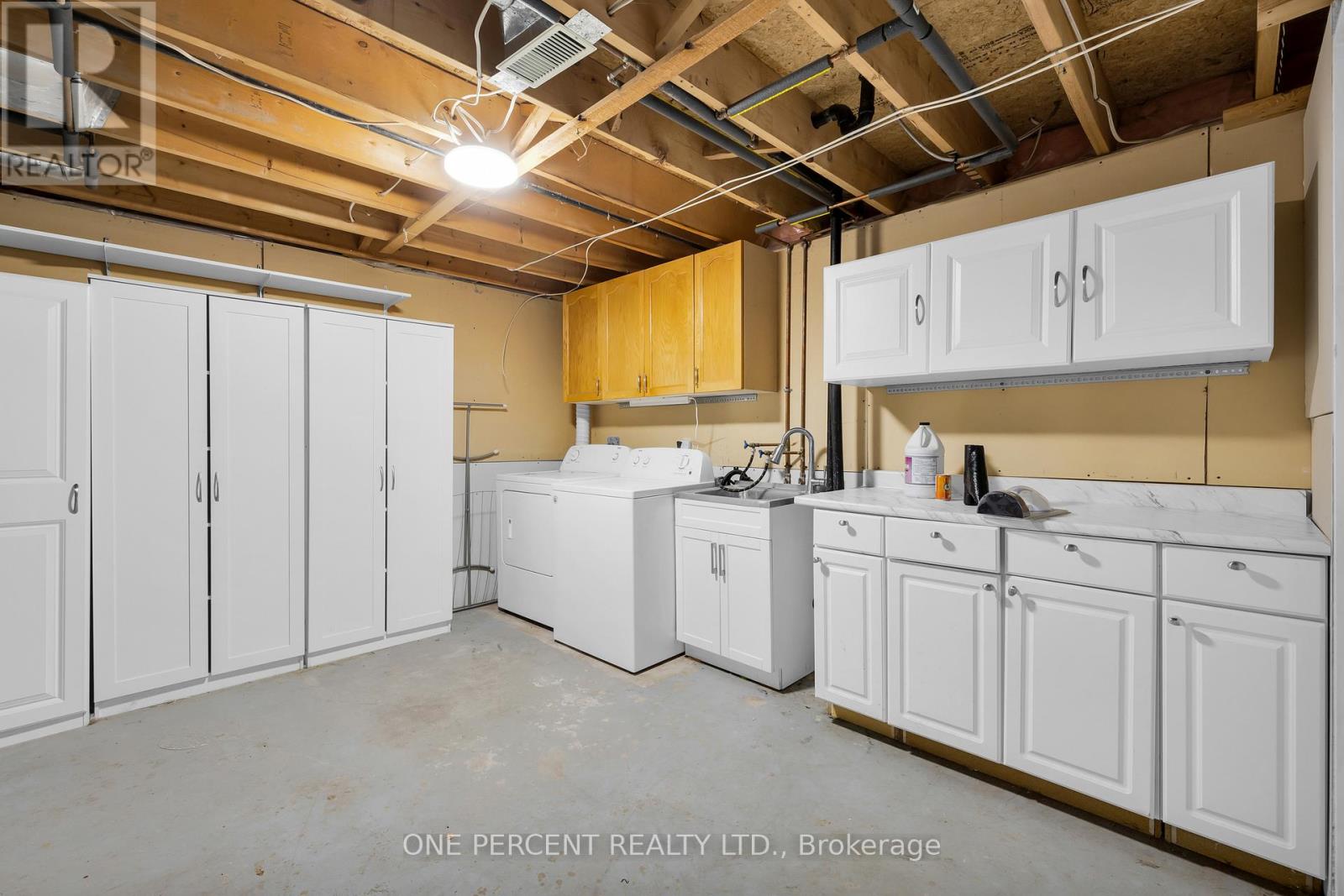 28 Chickasaw Crescent, Ottawa, Ontario  K2M 1M4 - Photo 24 - X12439832