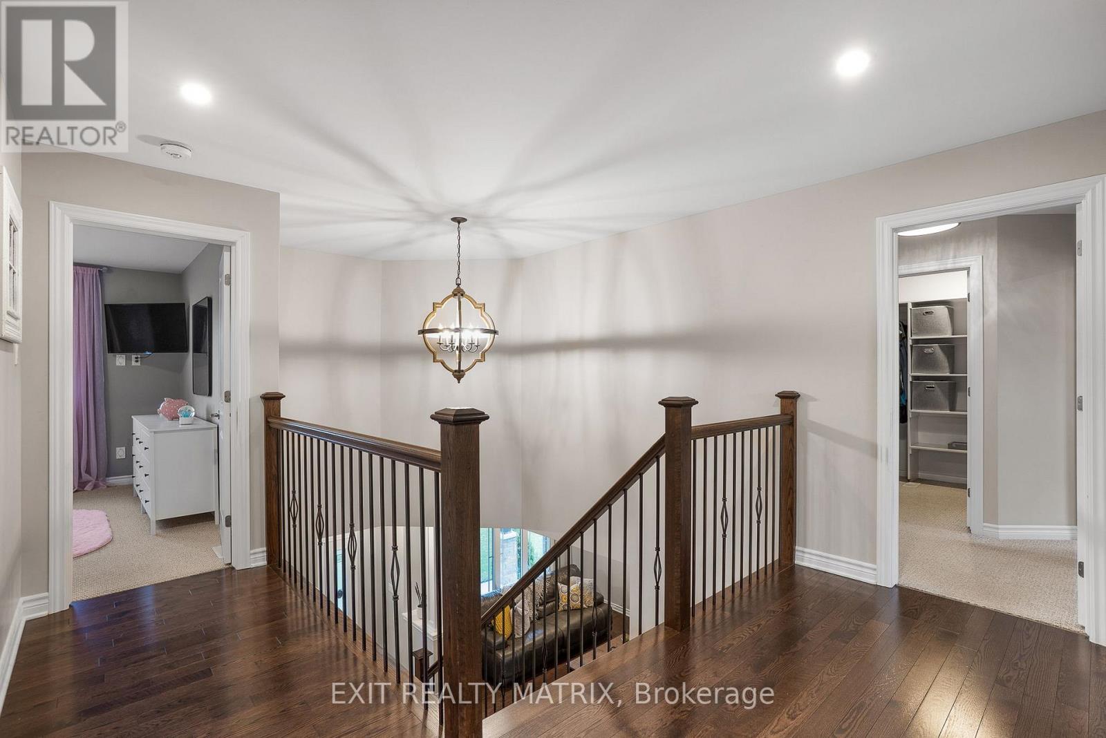 301 Colmar Street, Russell, Ontario  K0A 1W0 - Photo 16 - X12439902