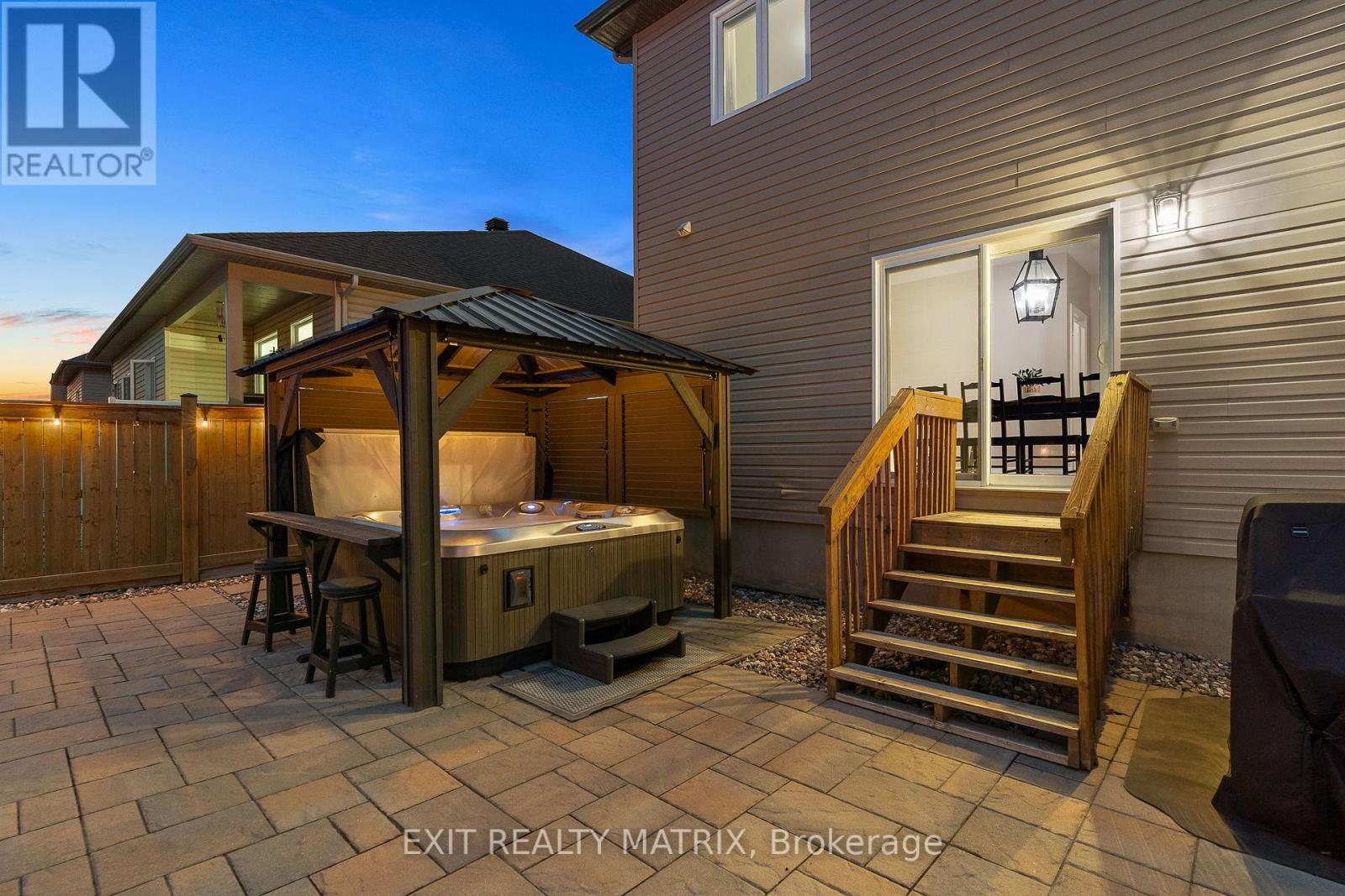 301 Colmar Street, Russell, Ontario  K0A 1W0 - Photo 46 - X12439902