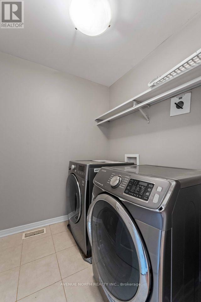 224 Longfields Drive, Ottawa, Ontario  K2J 5Y7 - Photo 13 - X12439931