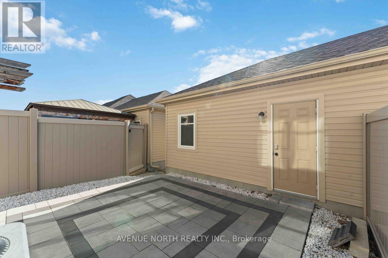 224 Longfields Drive, Ottawa, Ontario  K2J 5Y7 - Photo 22 - X12439931