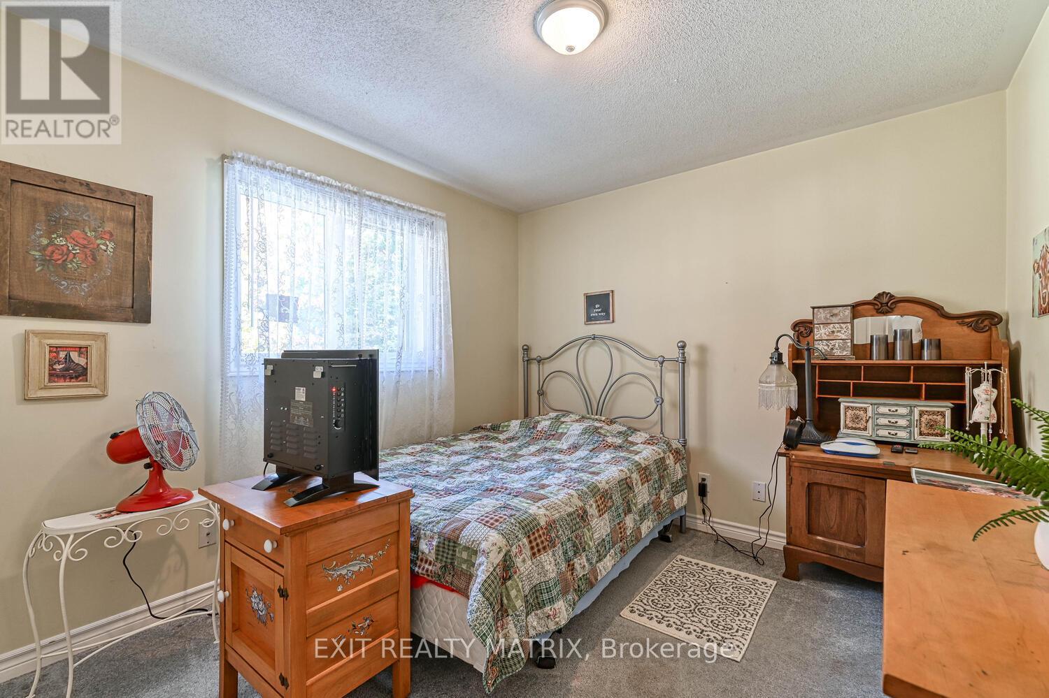 7719 Lawrence Street, Ottawa, Ontario  K0A 3J0 - Photo 25 - X12439966