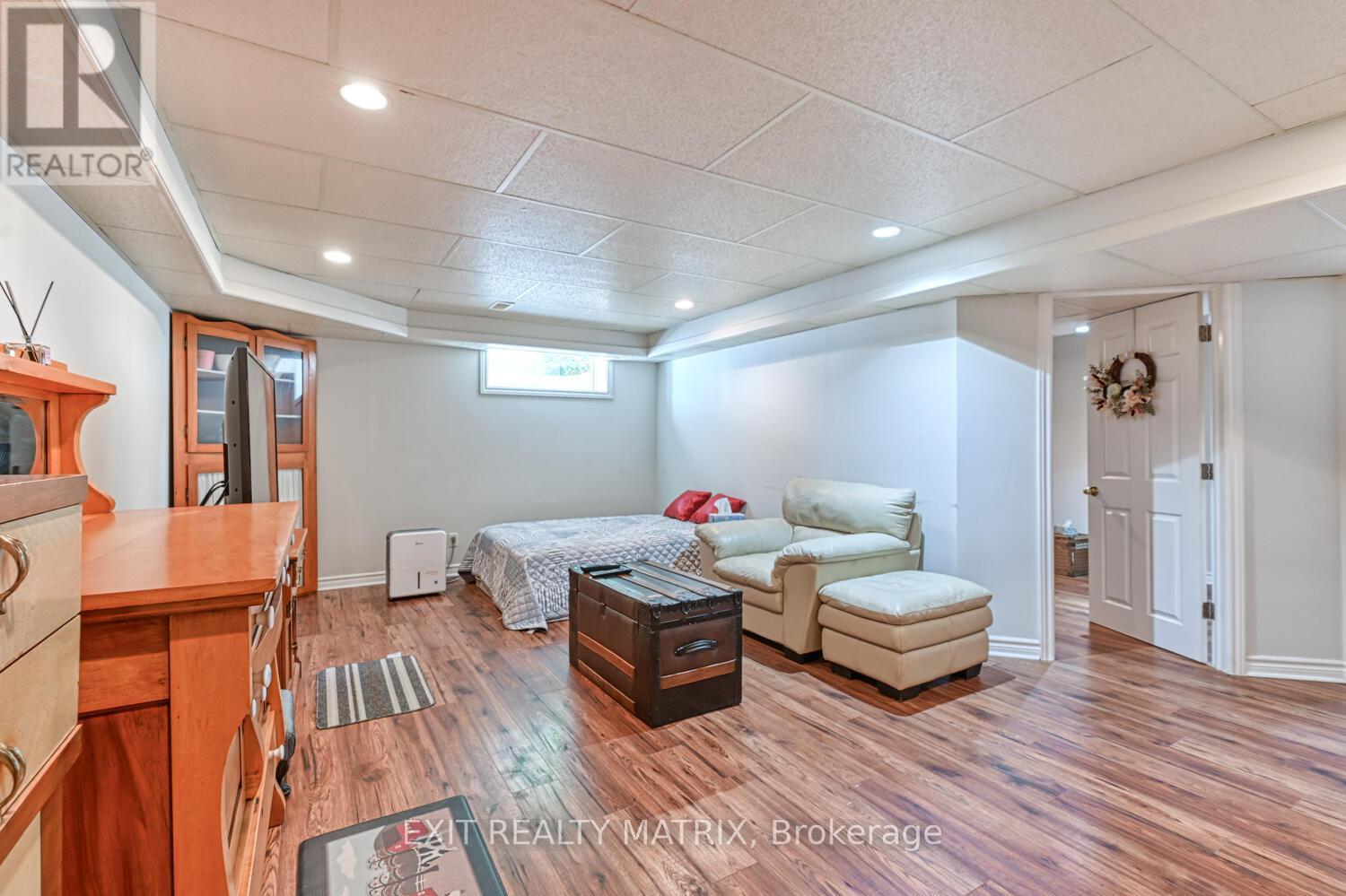 7719 Lawrence Street, Ottawa, Ontario  K0A 3J0 - Photo 28 - X12439966
