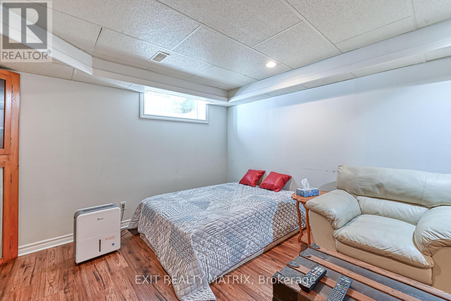 7719 Lawrence Street, Ottawa, Ontario  K0A 3J0 - Photo 30 - X12439966
