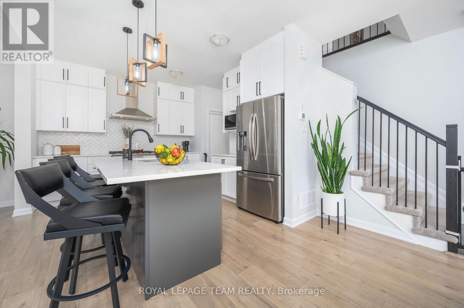 792 Cappamore Drive, Ottawa, Ontario  K2J 6V6 - Photo 11 - X12439970