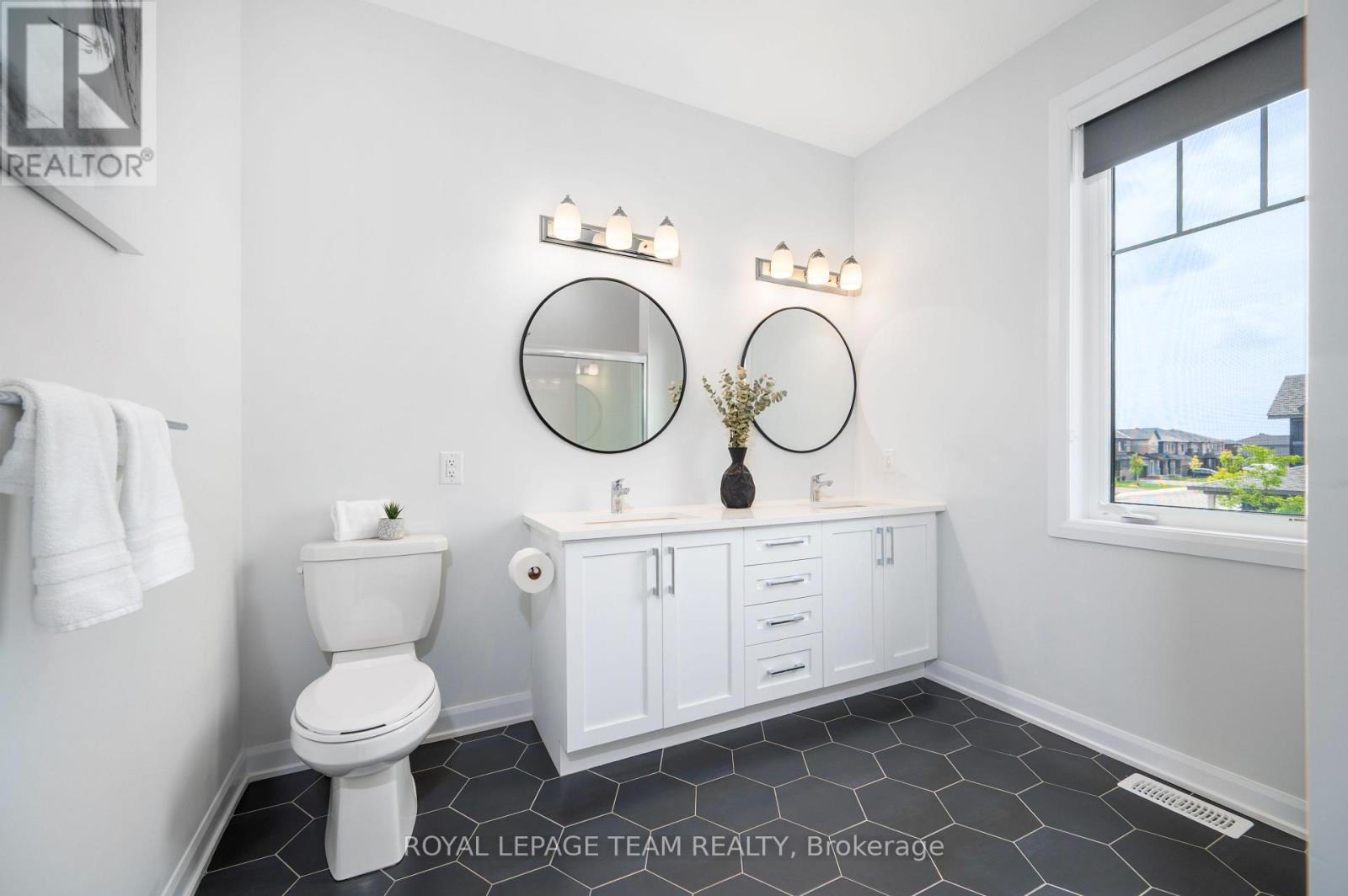 792 Cappamore Drive, Ottawa, Ontario  K2J 6V6 - Photo 22 - X12439970