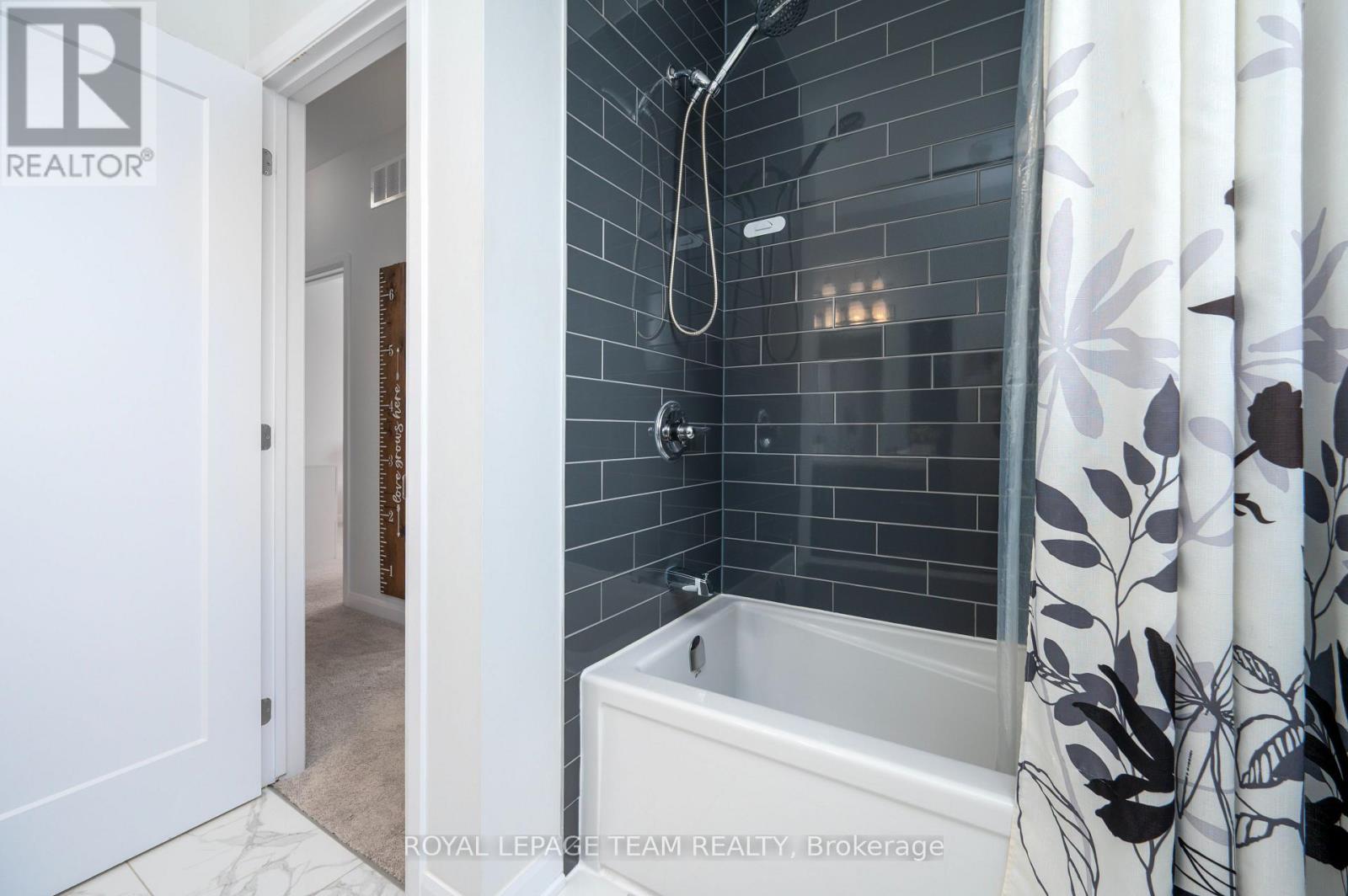 792 Cappamore Drive, Ottawa, Ontario  K2J 6V6 - Photo 33 - X12439970