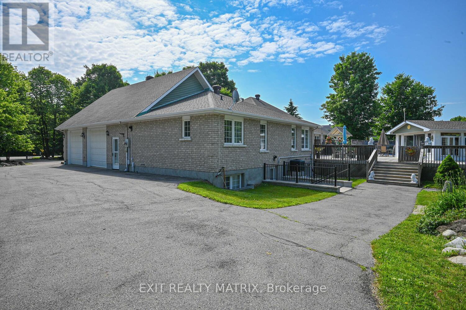 2573 Mitchell Street, Ottawa, Ontario  K0A 2P0 - Photo 30 - X12439980