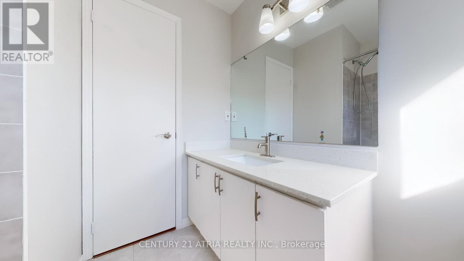 970 Renaissance Drive, Oshawa, Ontario  L1J 8E8 - Photo 34 - E12437305