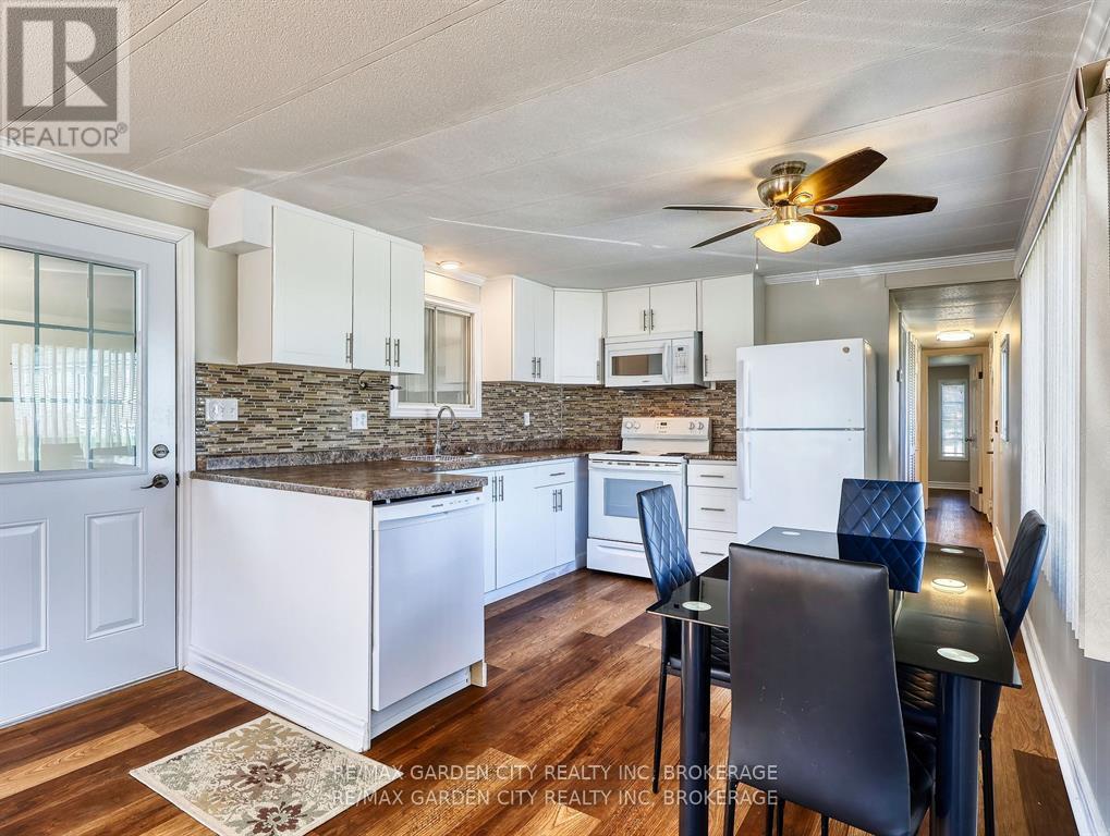4589 Bethany Lane, Lincoln (Beamsville), Ontario  L3J 0W1 - Photo 10 - X12439810