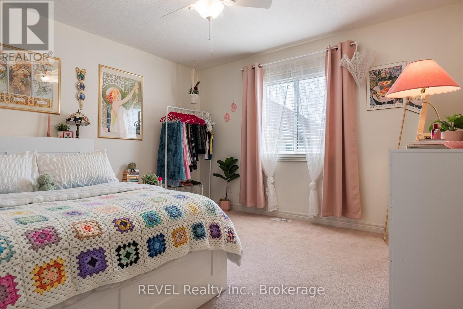 8503 Greenfield Crescent, Niagara Falls (Forestview), Ontario  L2H 3J8 - Photo 24 - X12439879