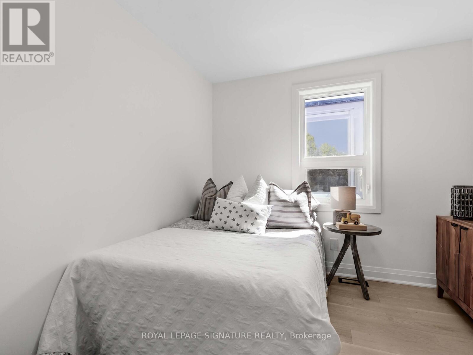 363 Atlas Avenue, Toronto, Ontario  M6C 3P8 - Photo 15 - C12437813