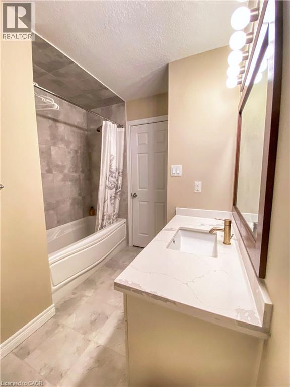 130 Coopershawk Street, Kitchener, Ontario  N2K 4J3 - Photo 27 - 40775674