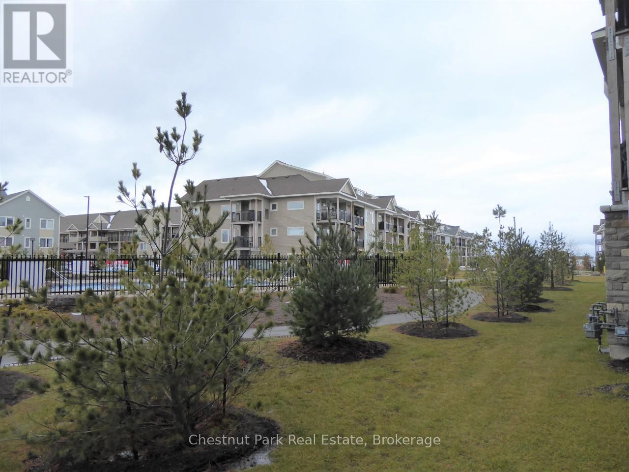 102 - 2 Cove Court, Collingwood, Ontario  L9Y 0Y6 - Photo 12 - S12439815