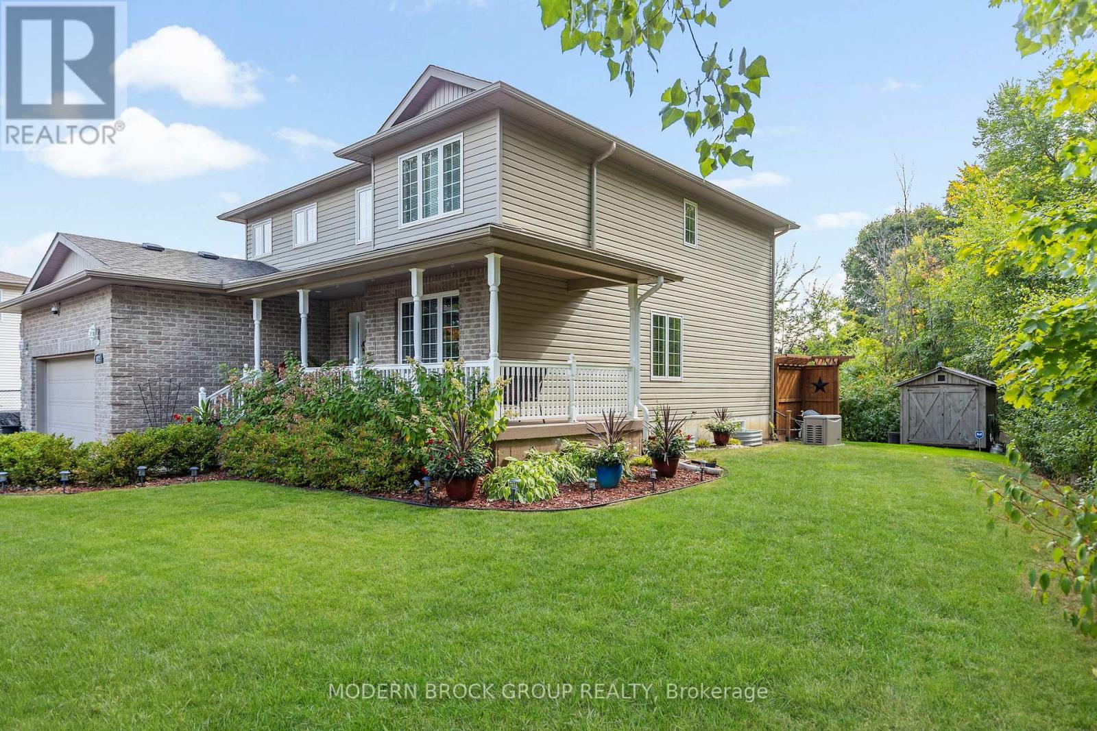 1021 Kingswood Street, Brockville, Ontario  K6V 7G1 - Photo 4 - X12439907