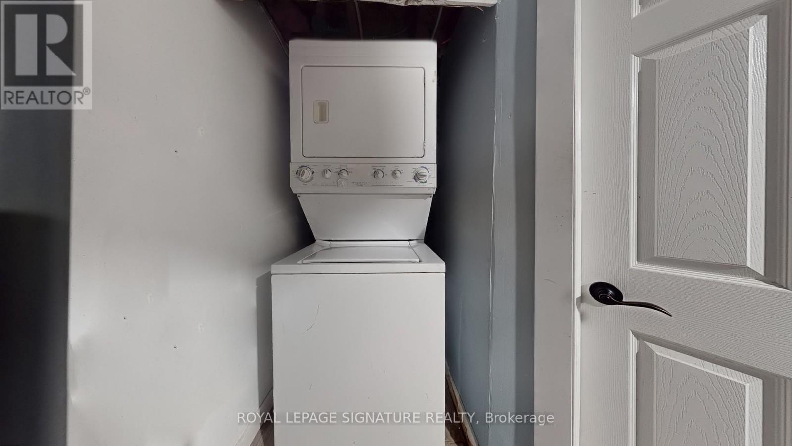 174 Caribou Road, Toronto (Bedford Park-Nortown), Ontario  M5N 2B6 - Photo 23 - C12439687