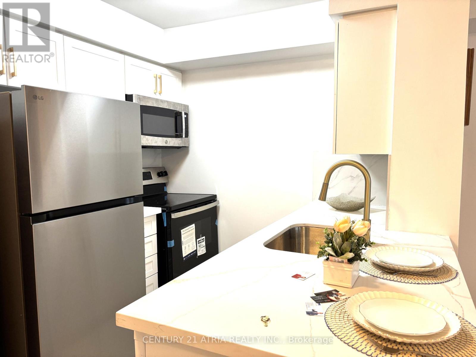 1612 - 4968 Yonge Street, Toronto, Ontario  M2N 7G9 - Photo 13 - C12439701