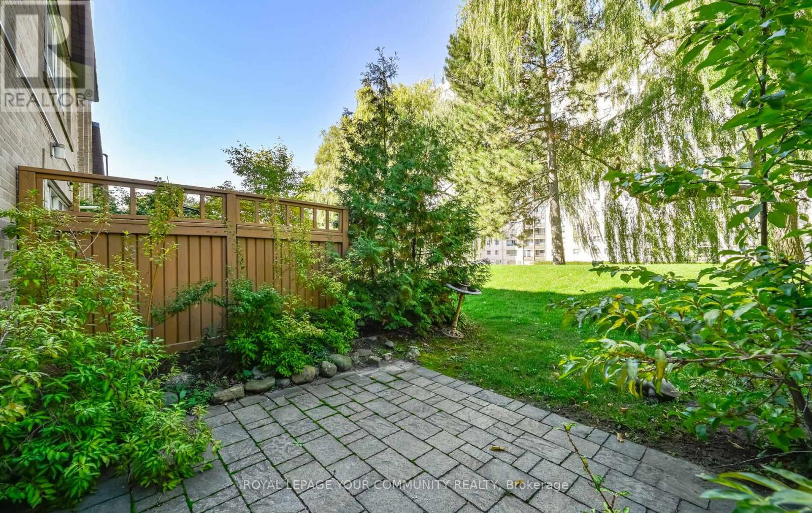 10 Village Green Way, Toronto, Ontario  M2J 1K8 - Photo 23 - C12439705