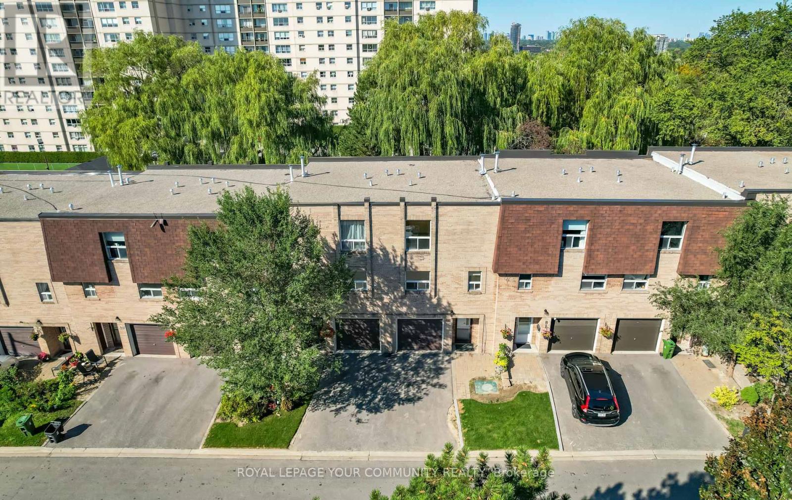 10 Village Green Way, Toronto, Ontario  M2J 1K8 - Photo 30 - C12439705