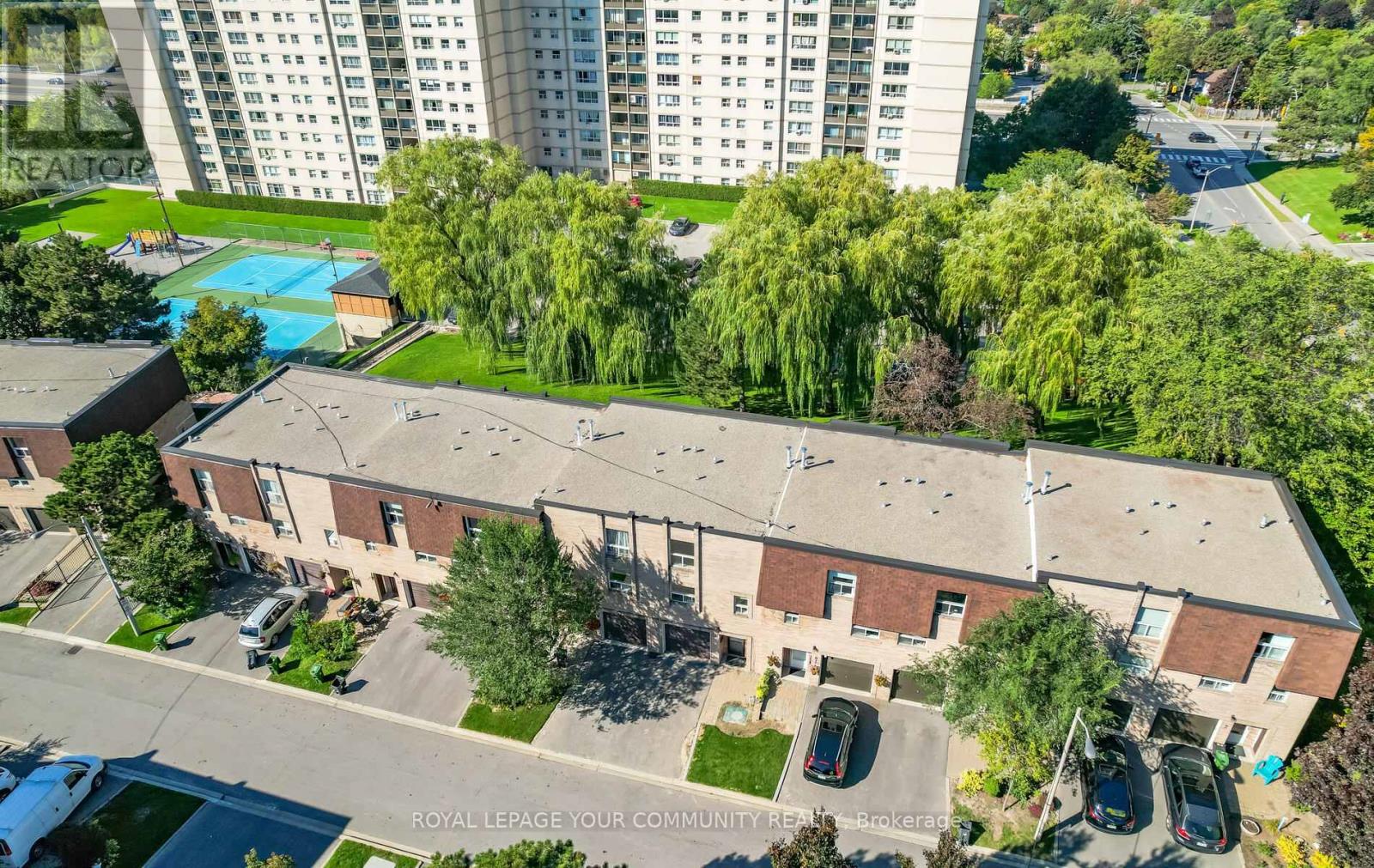 10 Village Green Way, Toronto, Ontario  M2J 1K8 - Photo 31 - C12439705