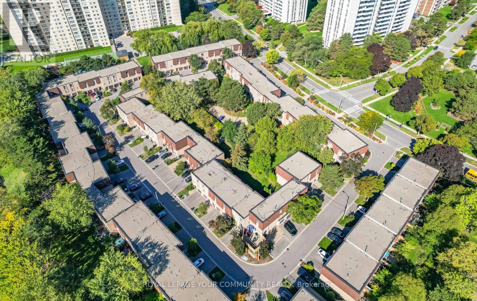 10 Village Green Way, Toronto, Ontario  M2J 1K8 - Photo 39 - C12439705