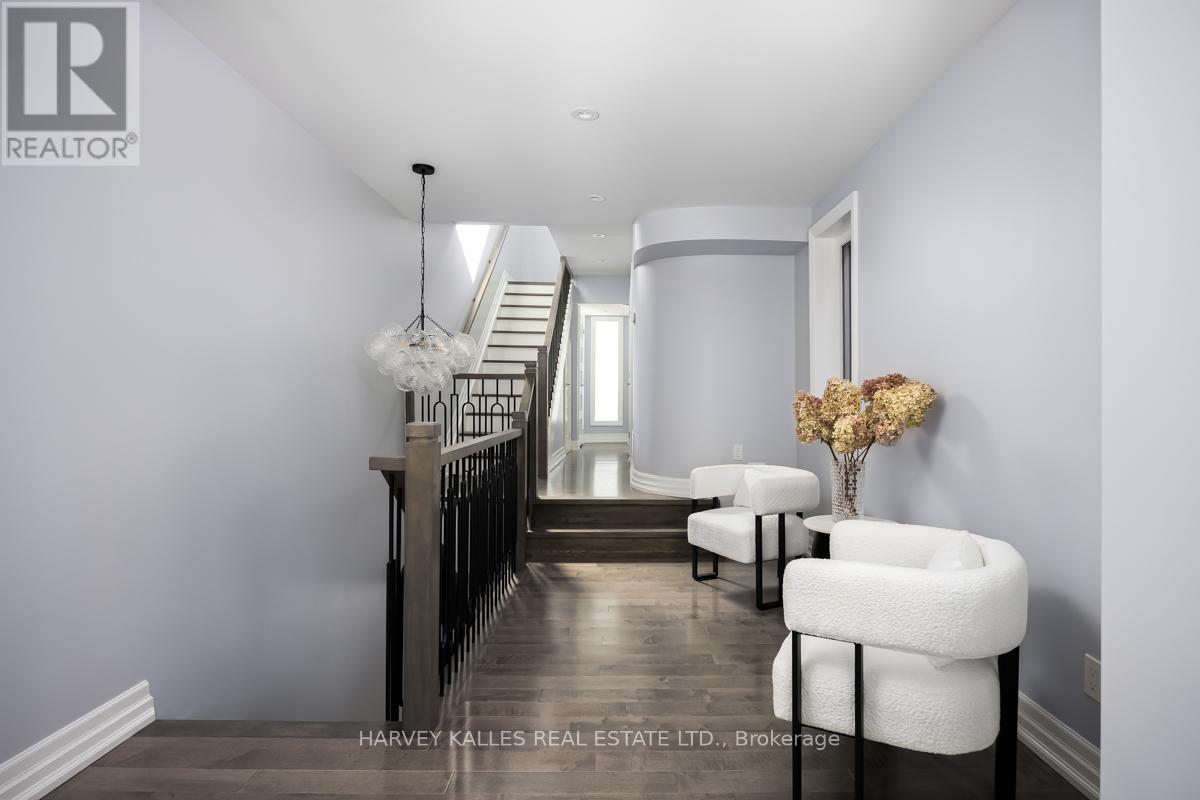 108 Shaftesbury Avenue, Toronto, Ontario  M4T 1A5 - Photo 17 - C12439729