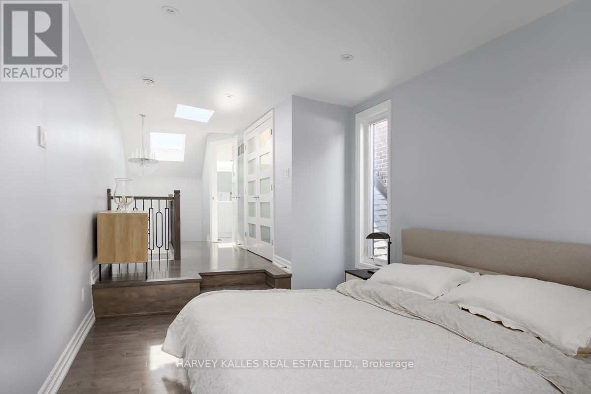 108 Shaftesbury Avenue, Toronto, Ontario  M4T 1A5 - Photo 28 - C12439729