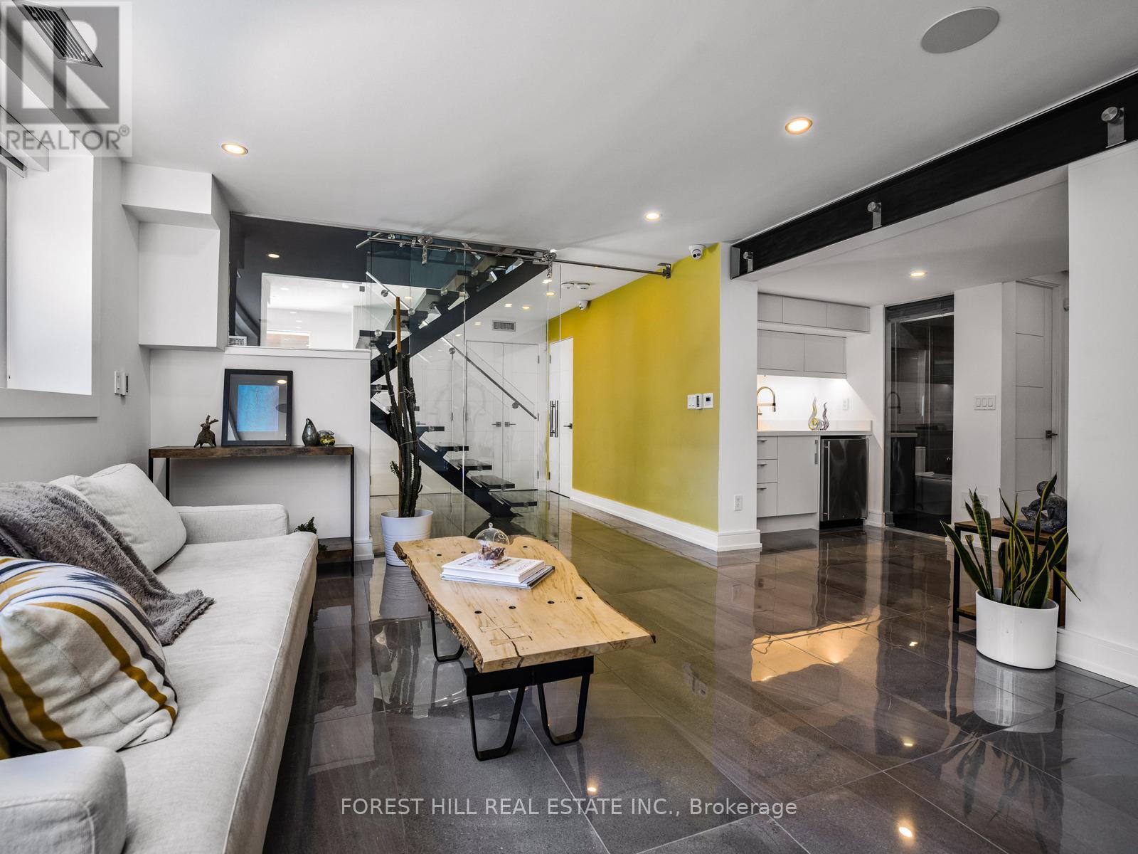 16 Viamede Crescent, Toronto, Ontario  M2K 2A8 - Photo 22 - C12439746