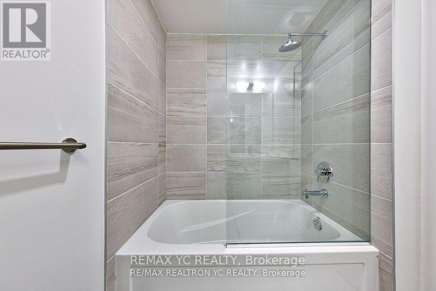 7606 - 55 Cooper Street, Toronto, Ontario  M5E 0G1 - Photo 15 - C12439752