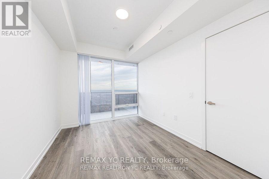 7606 - 55 Cooper Street, Toronto, Ontario  M5E 0G1 - Photo 9 - C12439752