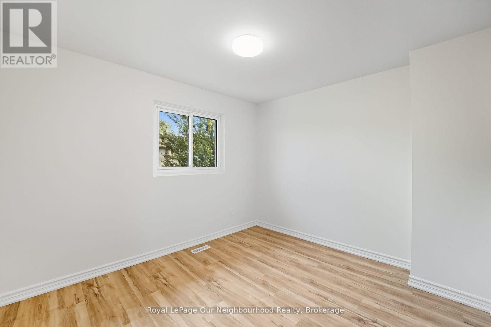 37 Robbie Crescent, Ajax, Ontario  L1S 3N1 - Photo 24 - E12439982