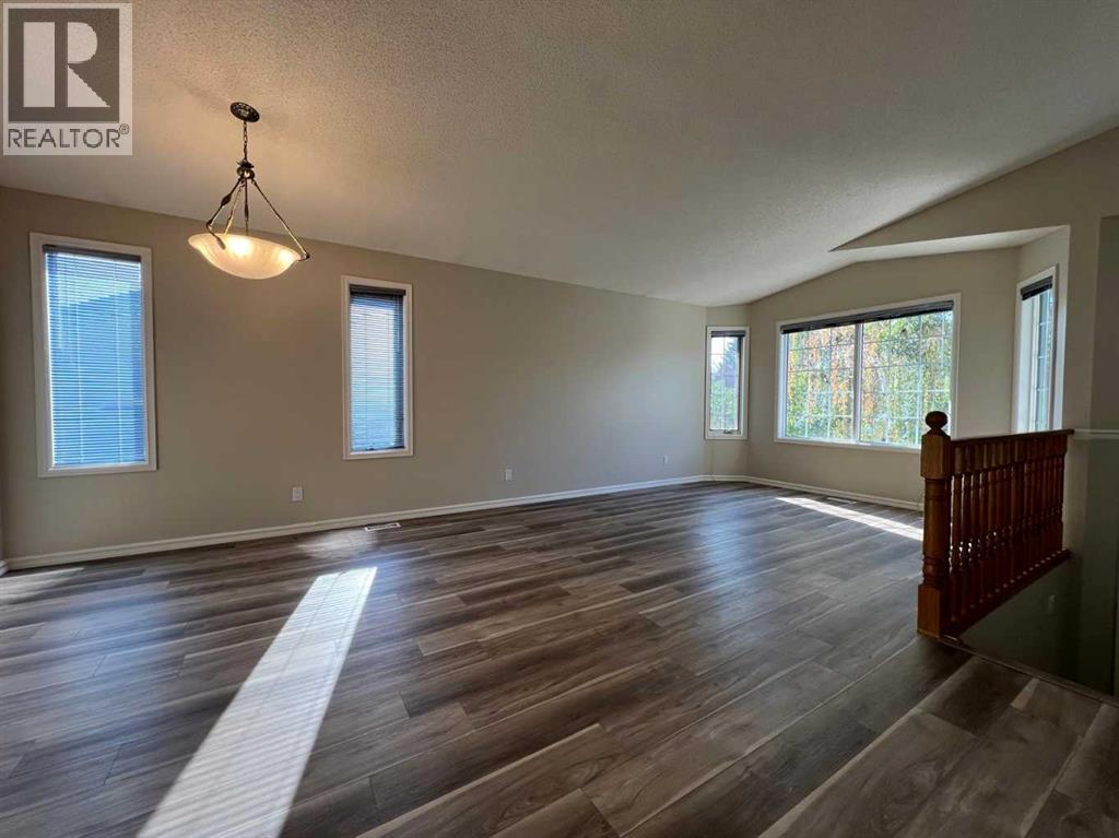 143 Harvest Glen Rise Ne, Calgary, Alberta  T3K 4B9 - Photo 14 - A2255411