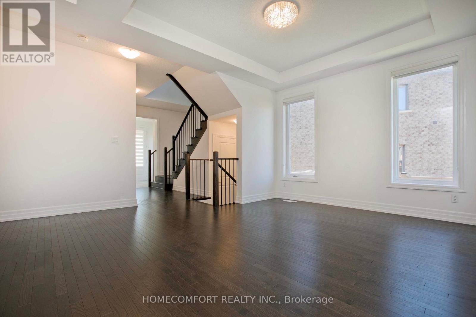14 St Ives Crescent, Whitby, Ontario  L1P 0C5 - Photo 11 - E12439678
