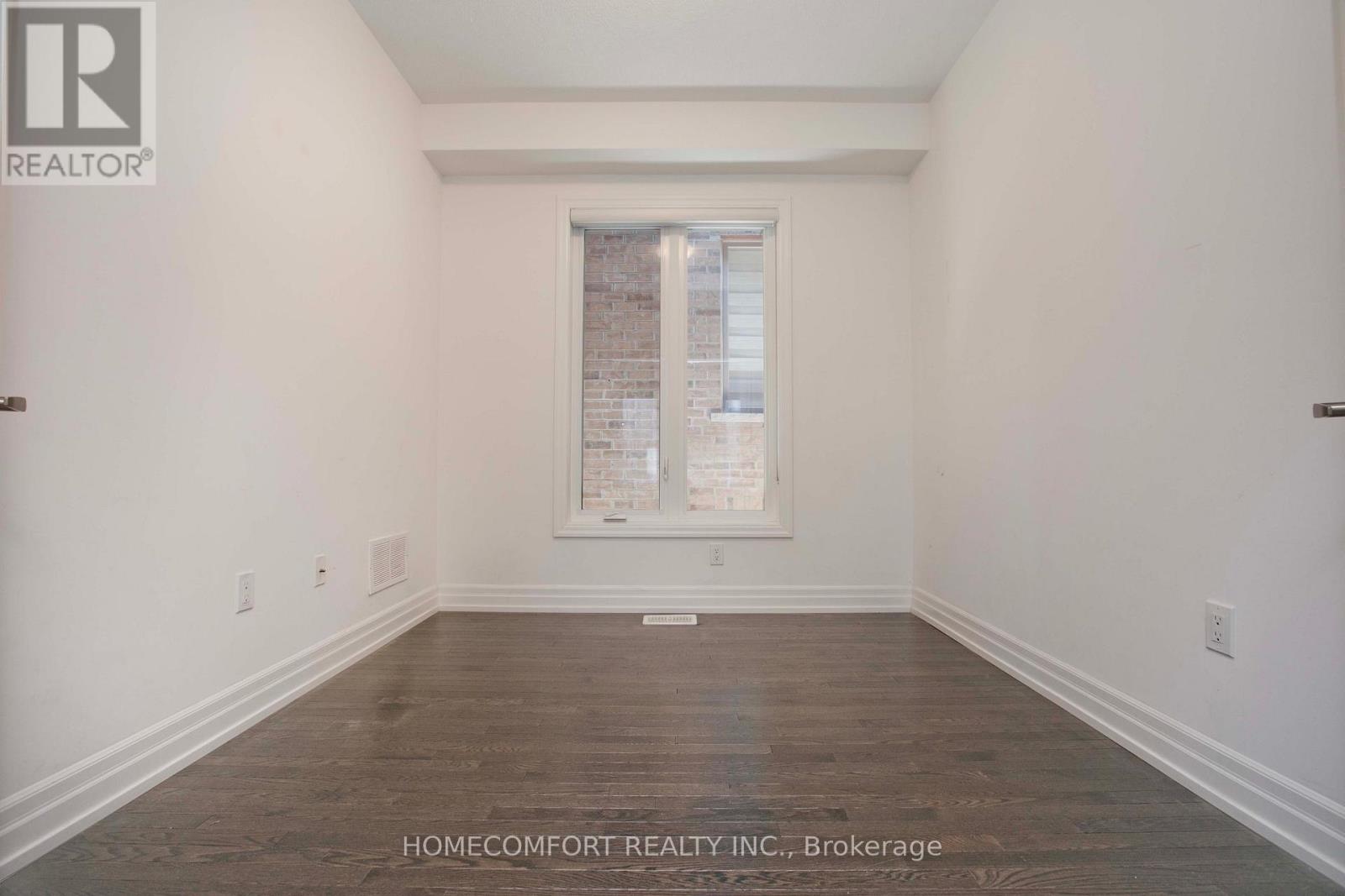 14 St Ives Crescent, Whitby, Ontario  L1P 0C5 - Photo 13 - E12439678