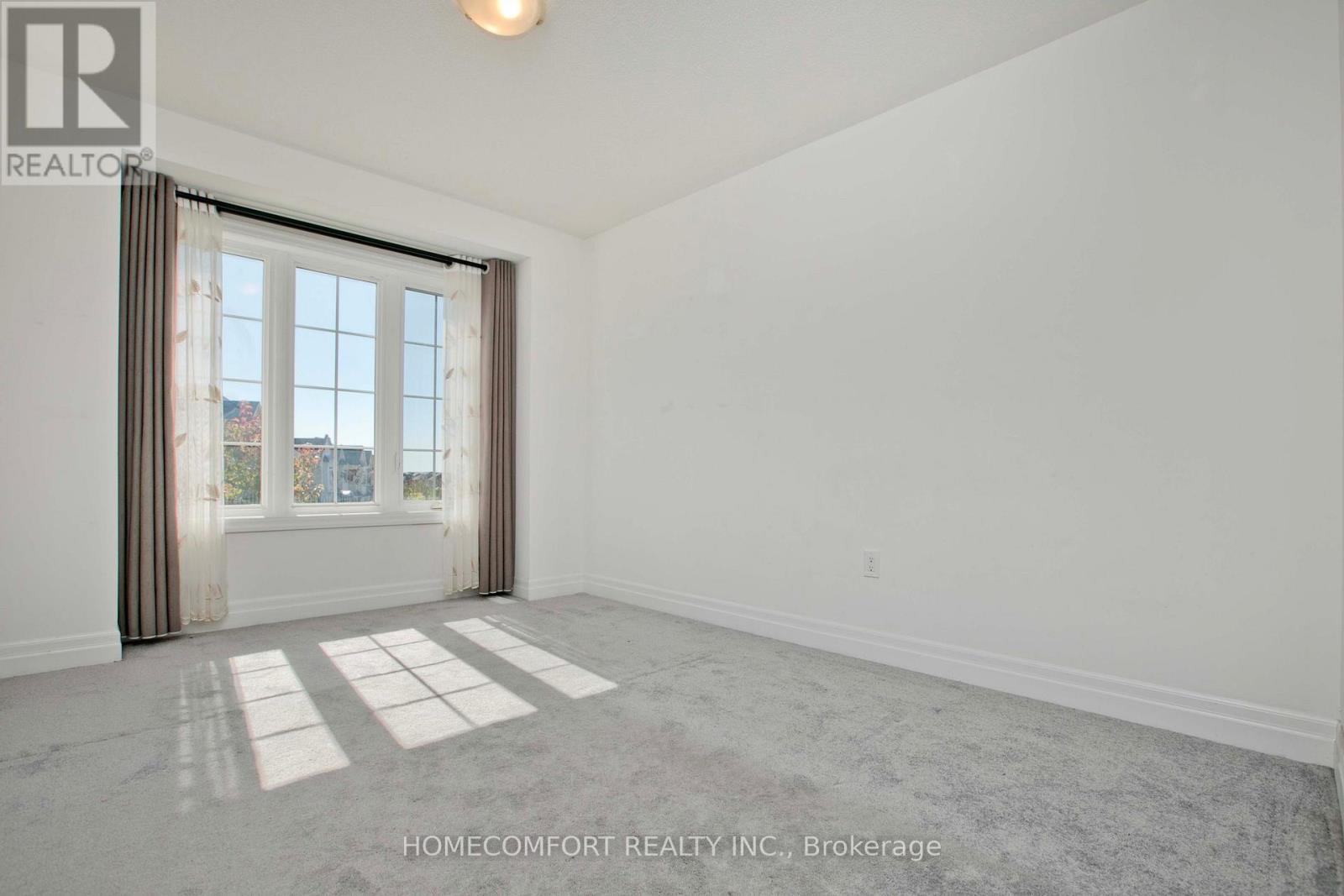 14 St Ives Crescent, Whitby, Ontario  L1P 0C5 - Photo 25 - E12439678