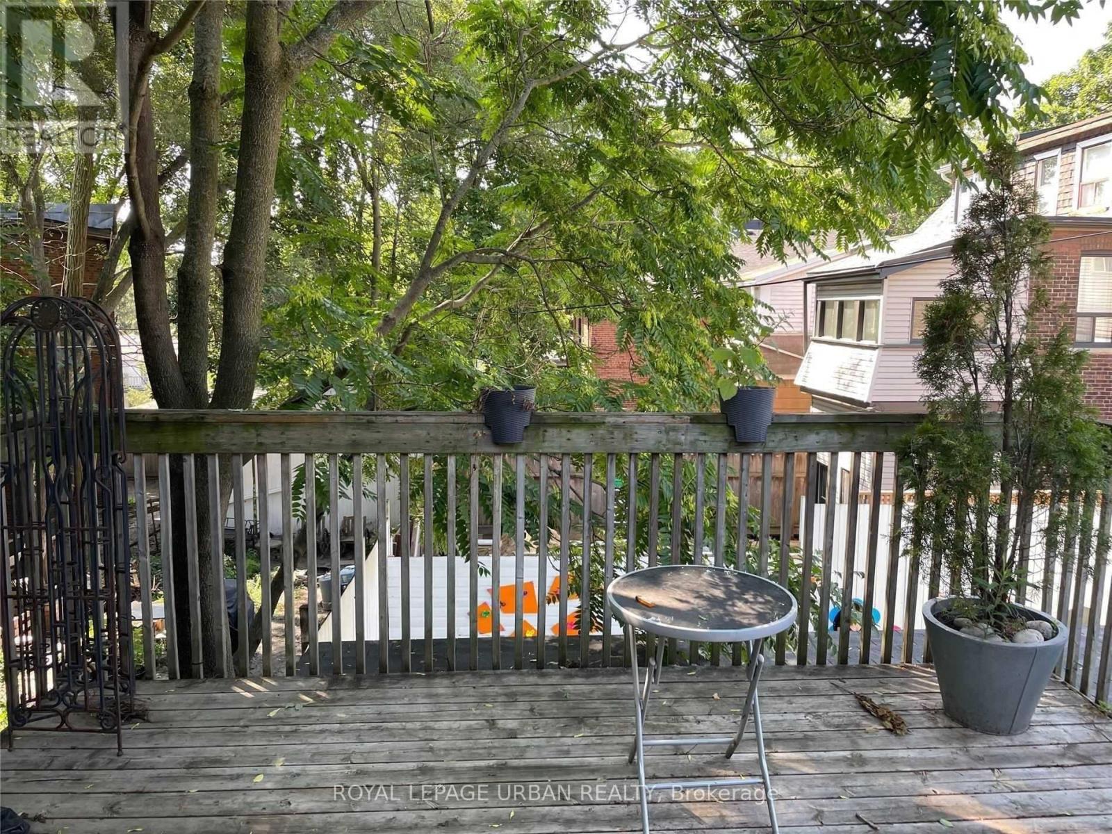 2385 Queen Street E, Toronto, Ontario  M4E 1H5 - Photo 12 - E12439718