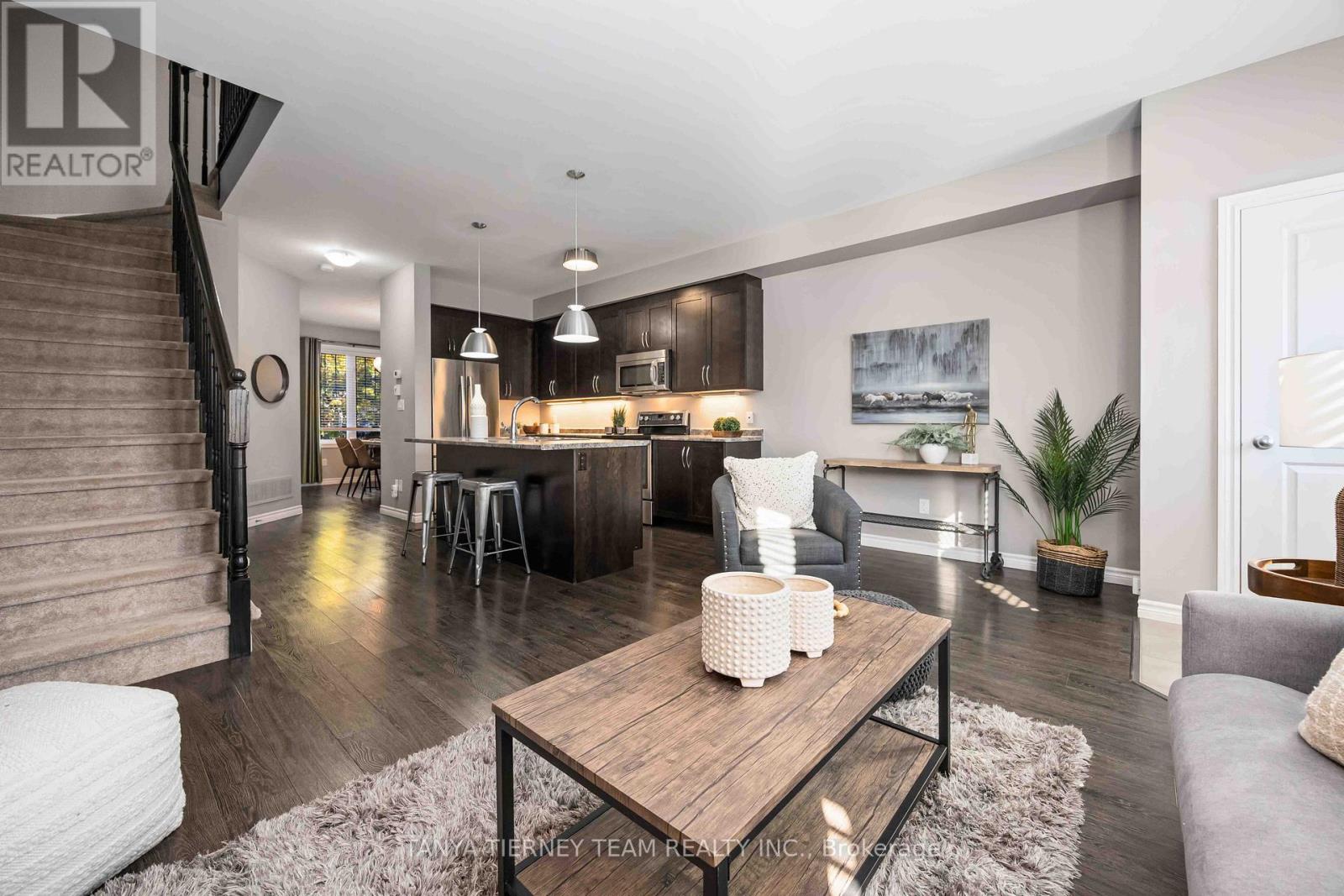 49 Ted Miller Crescent, Clarington, Ontario  L2N 1E7 - Photo 5 - E12439756