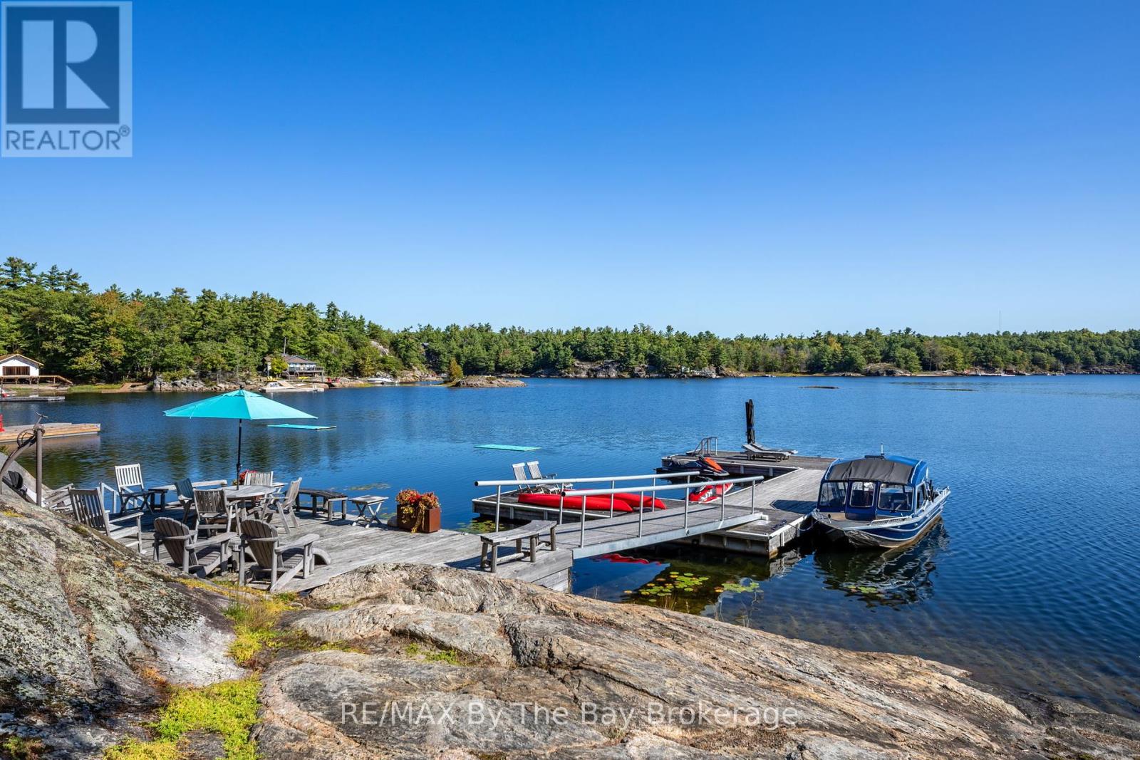 18152 Georgian Bay Shore, Georgian Bay, Ontario  P0E 1E0 - Photo 2 - X12439775