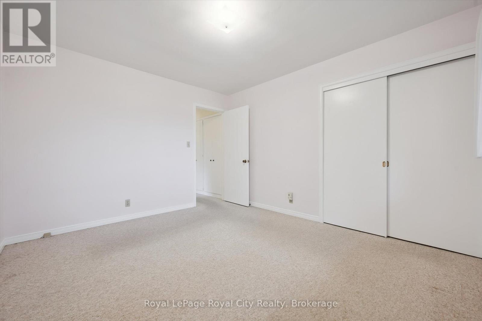 28 Colborn Street, Guelph, Ontario  N1G 2M5 - Photo 25 - X12439809