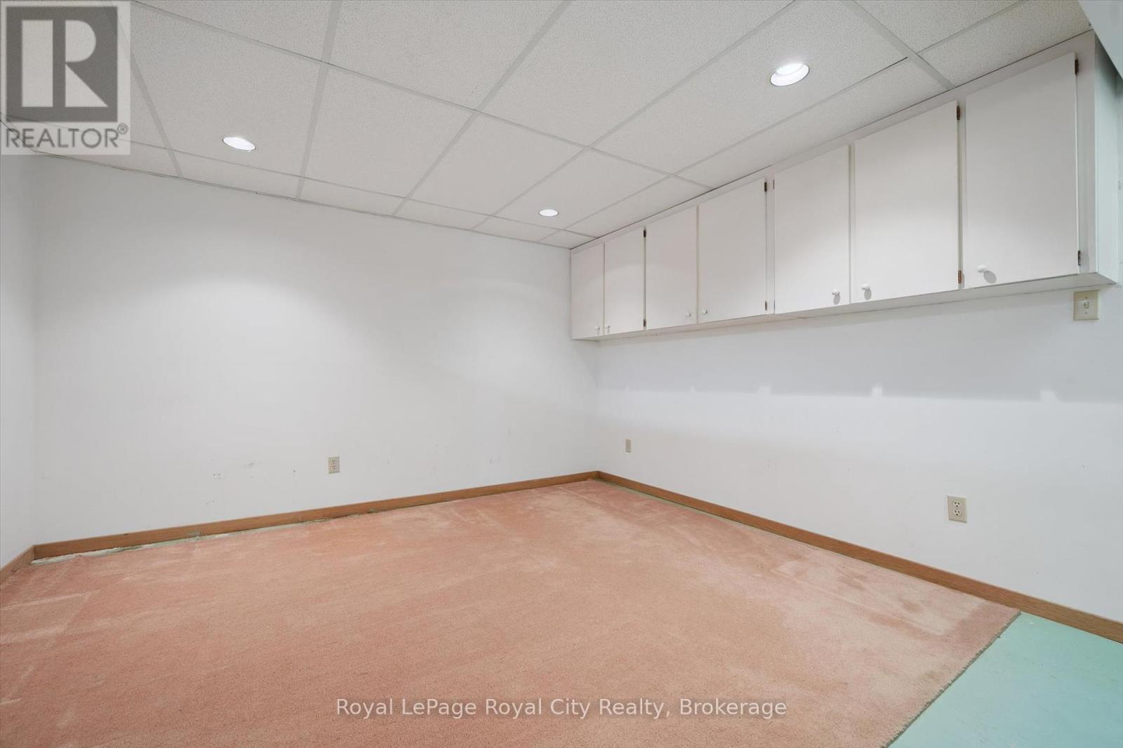 28 Colborn Street, Guelph, Ontario  N1G 2M5 - Photo 39 - X12439809