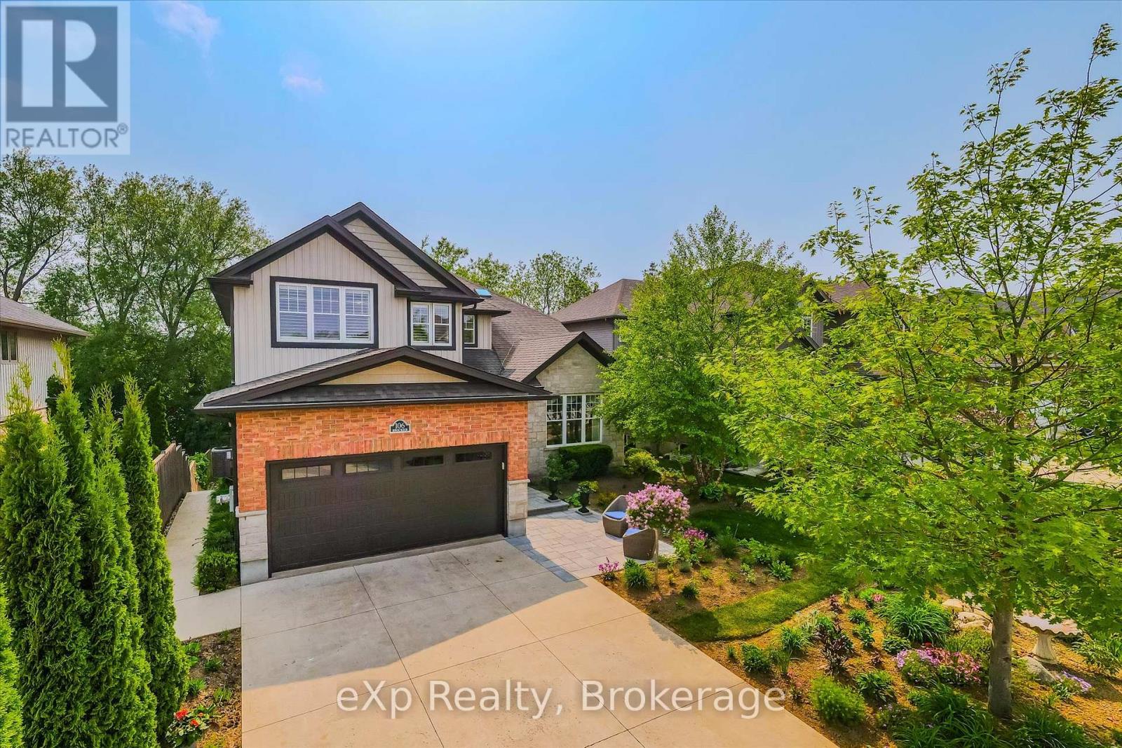 106 Bricker Avenue, Centre Wellington, Ontario  N0B 1S0 - Photo 2 - X12439886