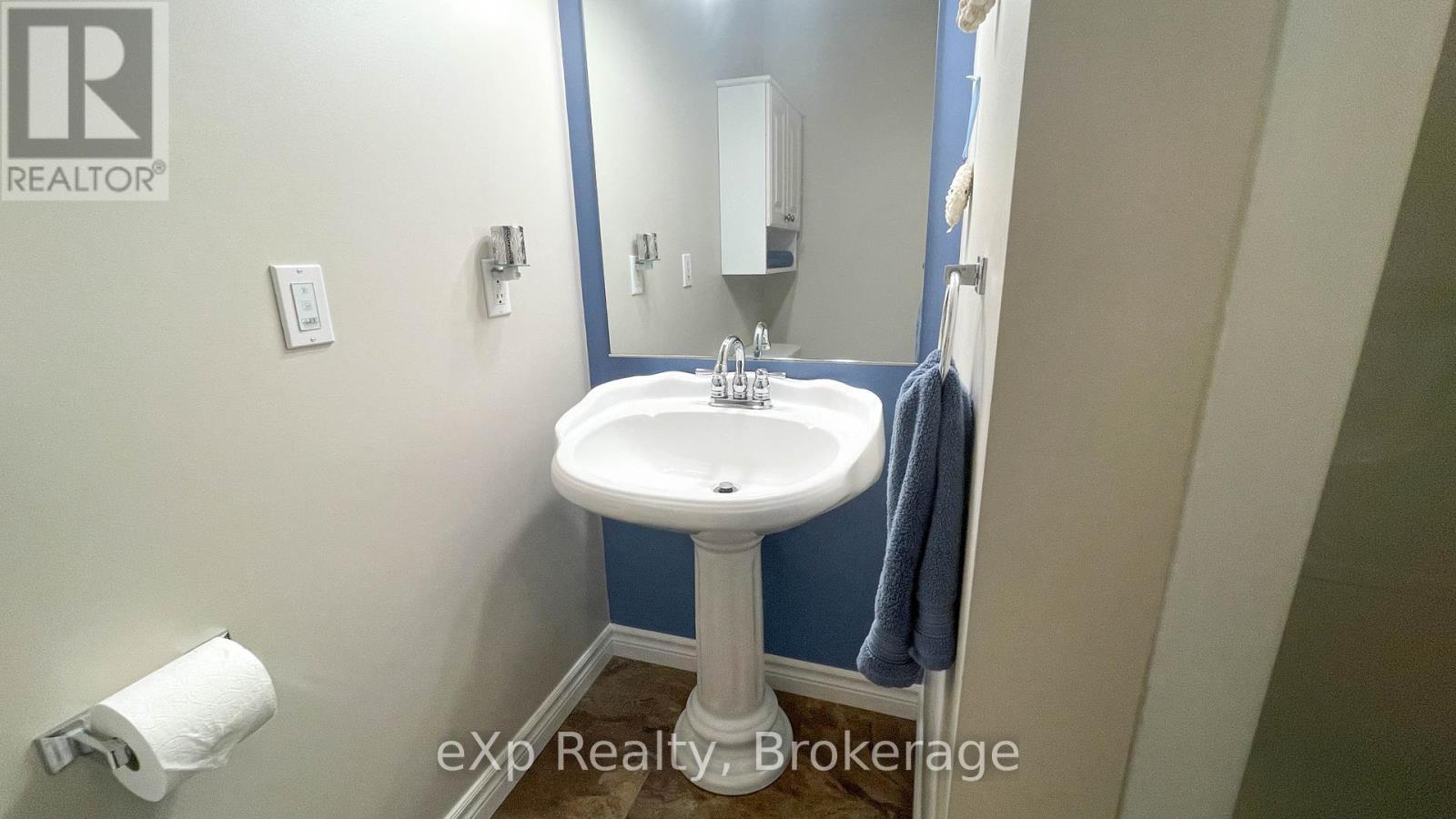 98 Birch Street, South Bruce Peninsula, Ontario  N0H 2G0 - Photo 19 - X12439896