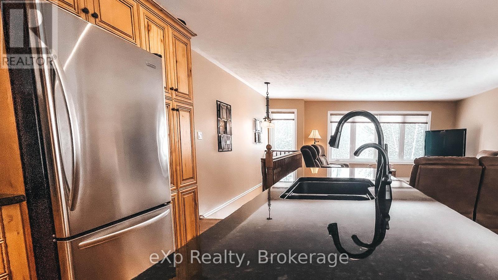98 Birch Street, South Bruce Peninsula, Ontario  N0H 2G0 - Photo 8 - X12439896