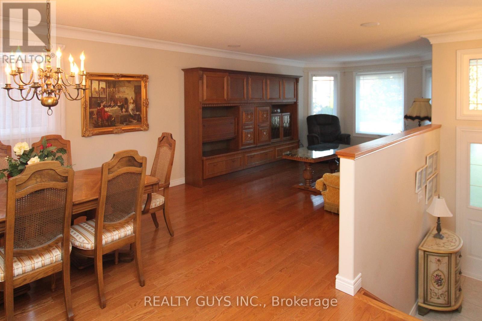 233 Odette Road, Peterborough (Monaghan Ward 2), Ontario  K9K 2N8 - Photo 10 - X12439877