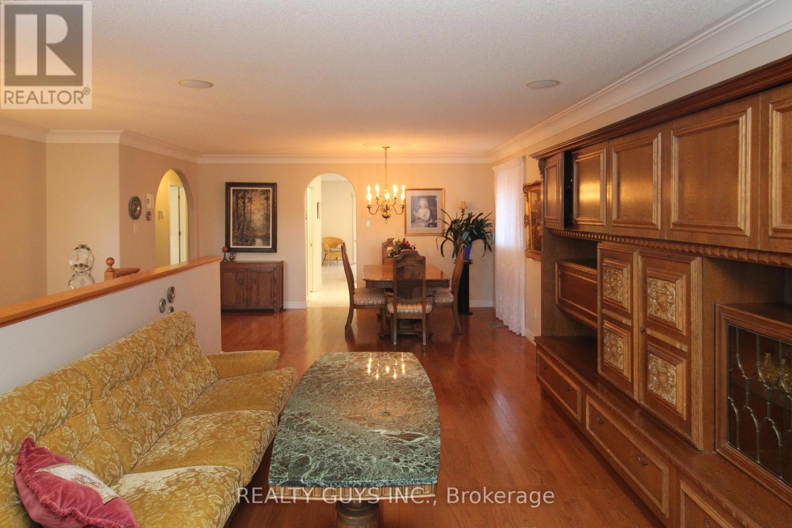 233 Odette Road, Peterborough (Monaghan Ward 2), Ontario  K9K 2N8 - Photo 12 - X12439877