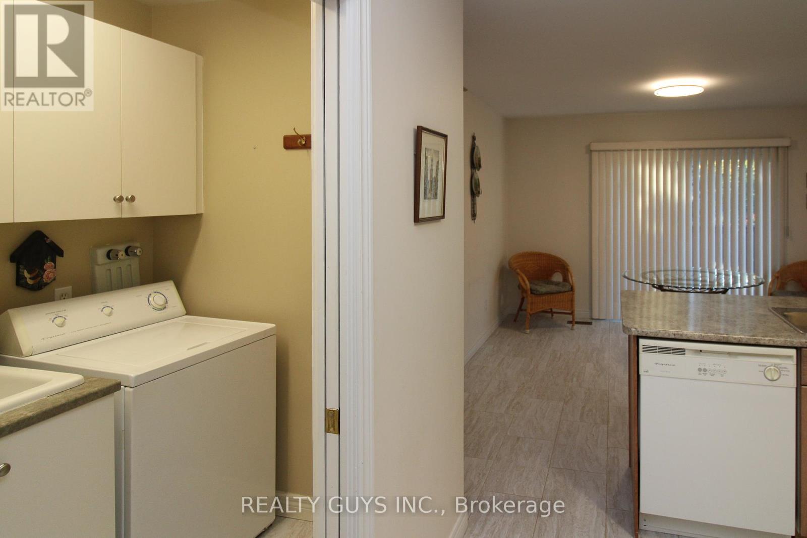 233 Odette Road, Peterborough (Monaghan Ward 2), Ontario  K9K 2N8 - Photo 18 - X12439877