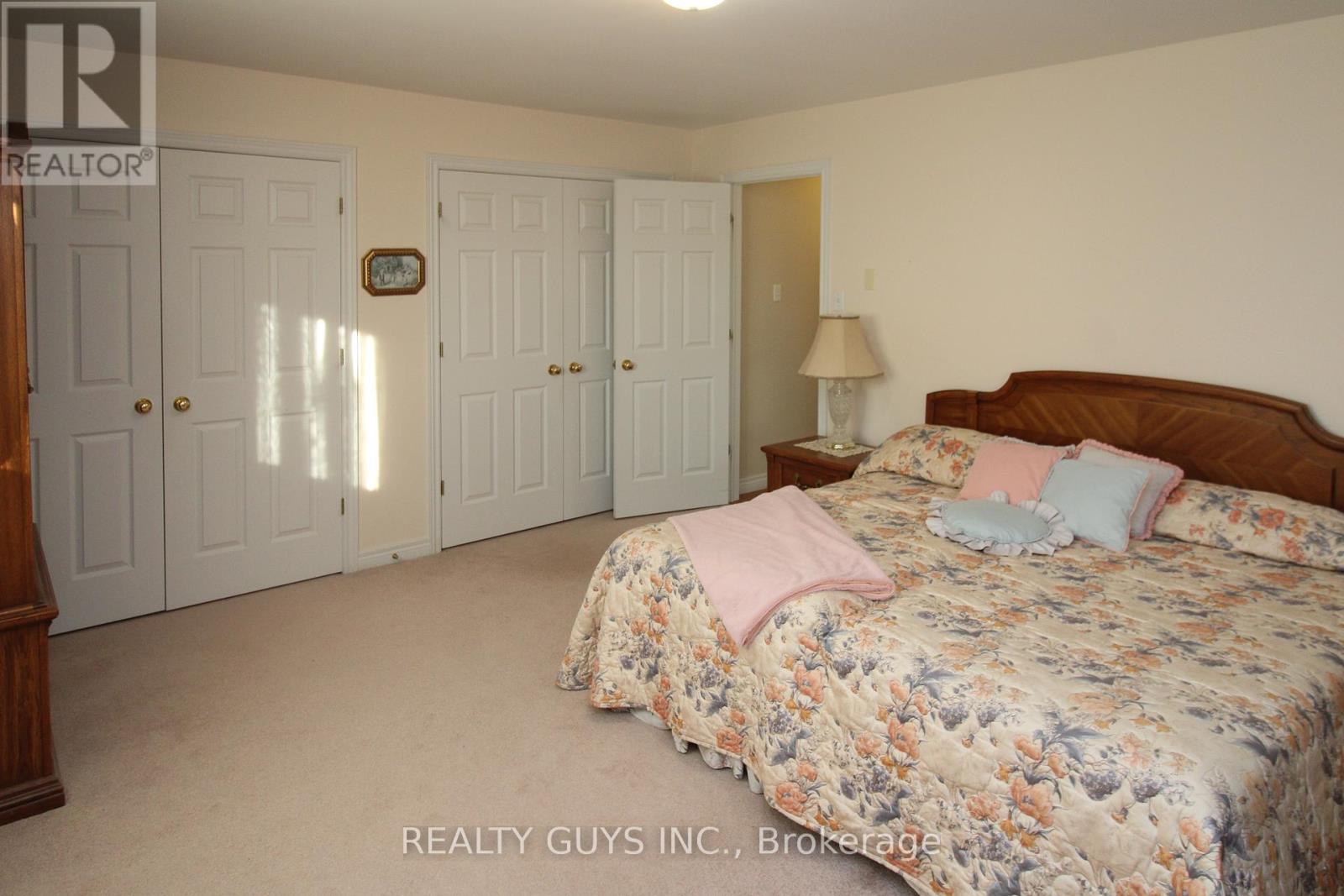 233 Odette Road, Peterborough (Monaghan Ward 2), Ontario  K9K 2N8 - Photo 31 - X12439877